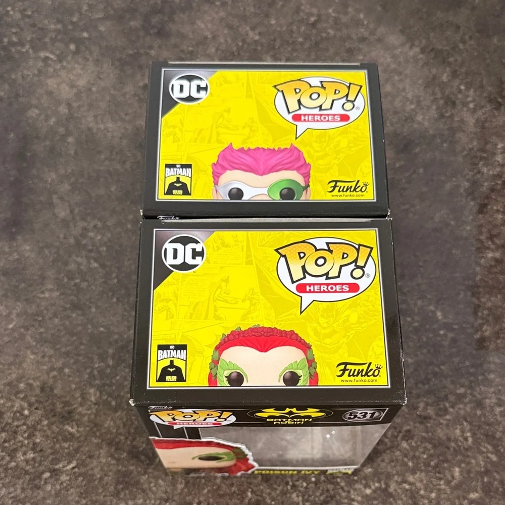 DC The Riddler #530 & Poison Ivy #531 Funko Pop Bundle - Picture 4 of 6